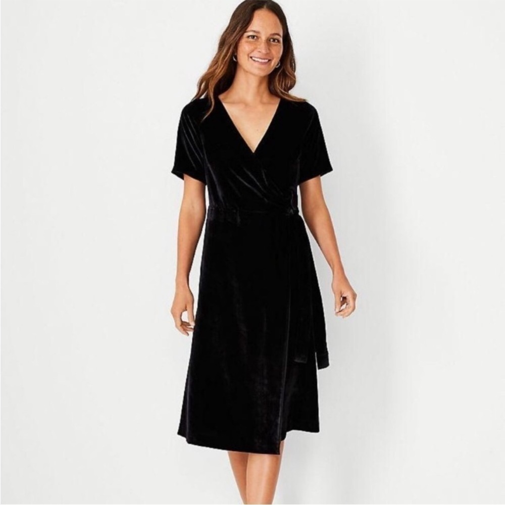 NWT Ann Taylor Velvet Wrap Midi Dress Short Sleeve V Neck Winter Holiday Wedding